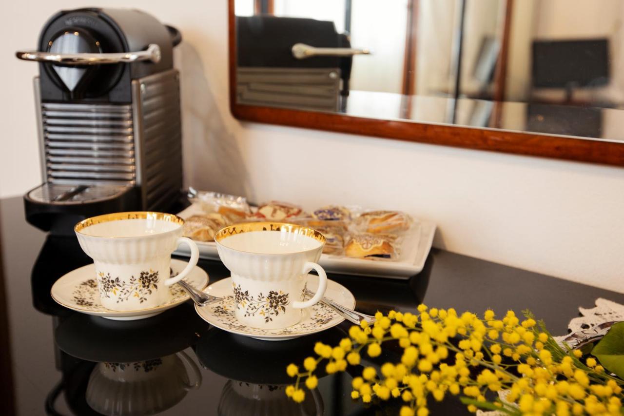 Room Cavour, Nearby Cinqueterre لا سبيتسْيا المظهر الخارجي الصورة